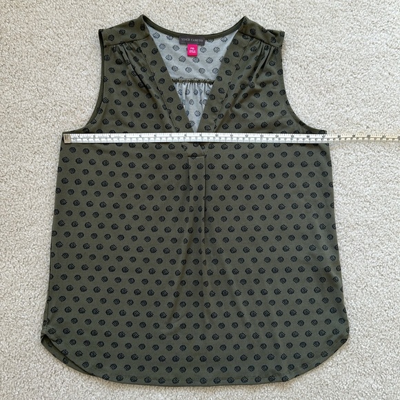 Vince Camuto Olive Patterned Sleeveless Top XSP - Picture 6 of 11